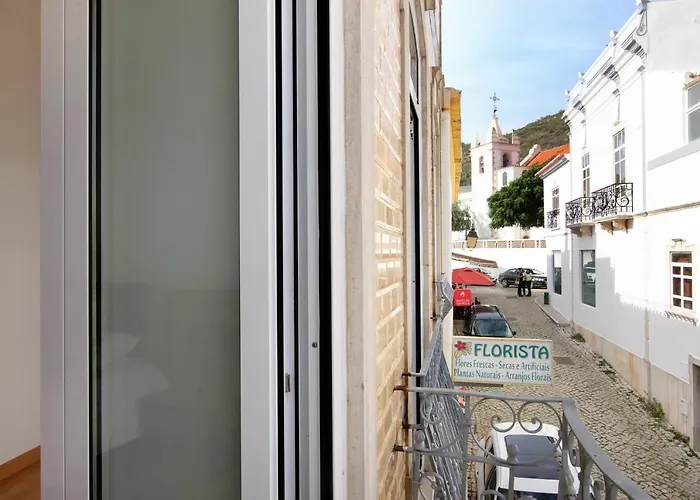 Apartman Traditional 3 Bedroom *