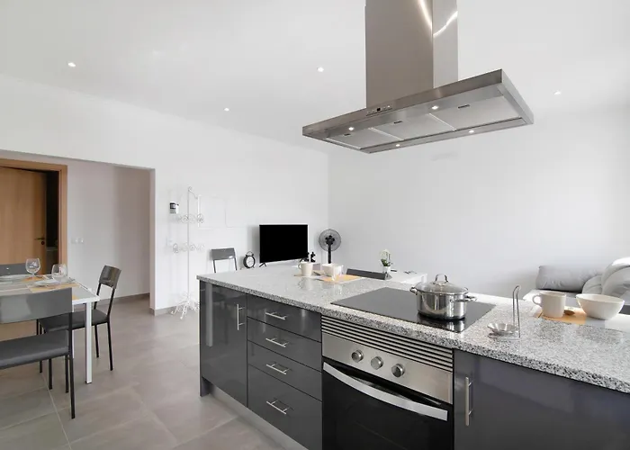 Apartman Traditional 3 Bedroom